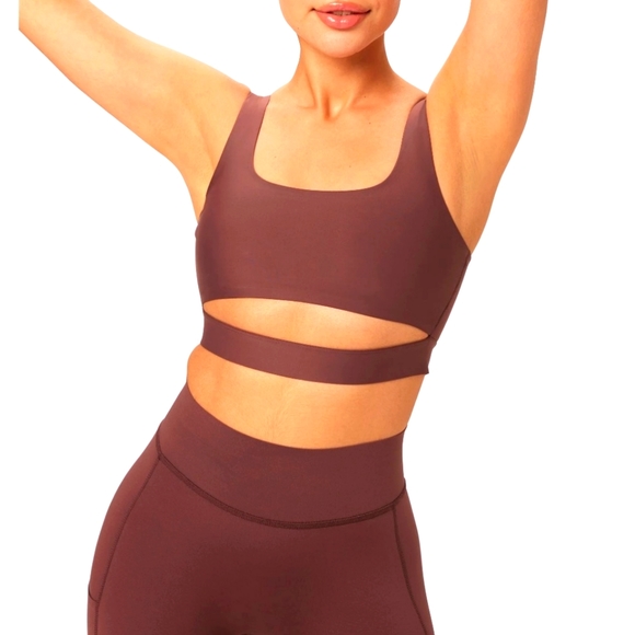 Sports bra split front - Picture 2 of 4